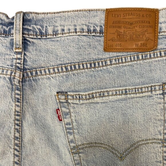 Levi's Premium Denim Bermuda Jean Shorts Size 36 90's Dadcore Jorts Zip Fly - Picture 4 of 6